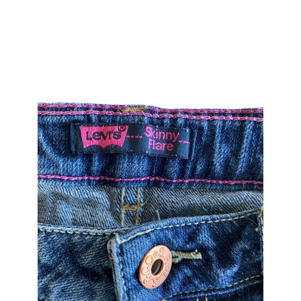 Levi’s - Picture 4 of 6